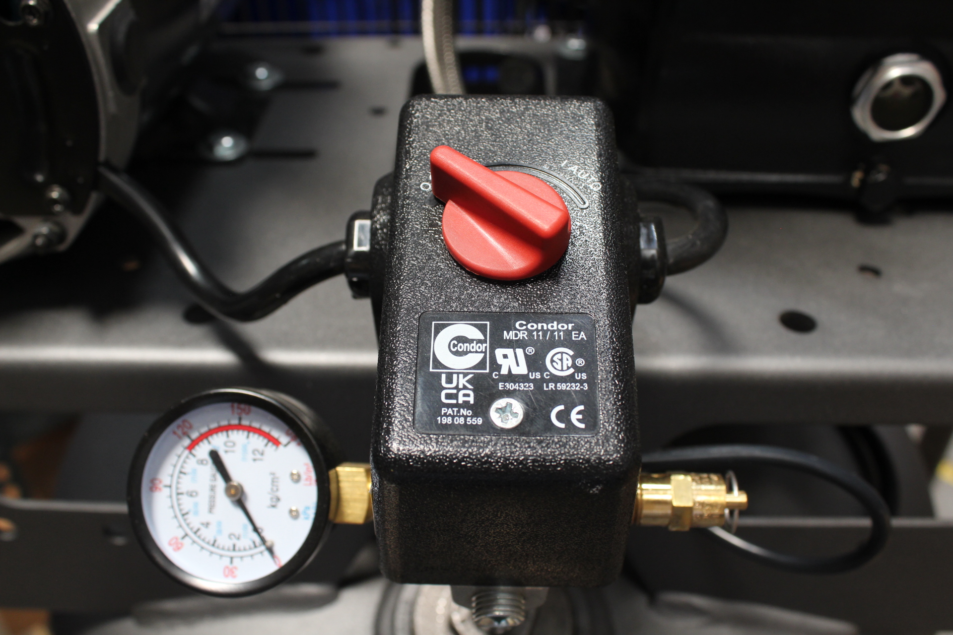 California Air Tools CALAIR 60037BD 60 Gal 3.7 hp One-Stage Oil-Lubricated Belt Driven Air Compressor 10