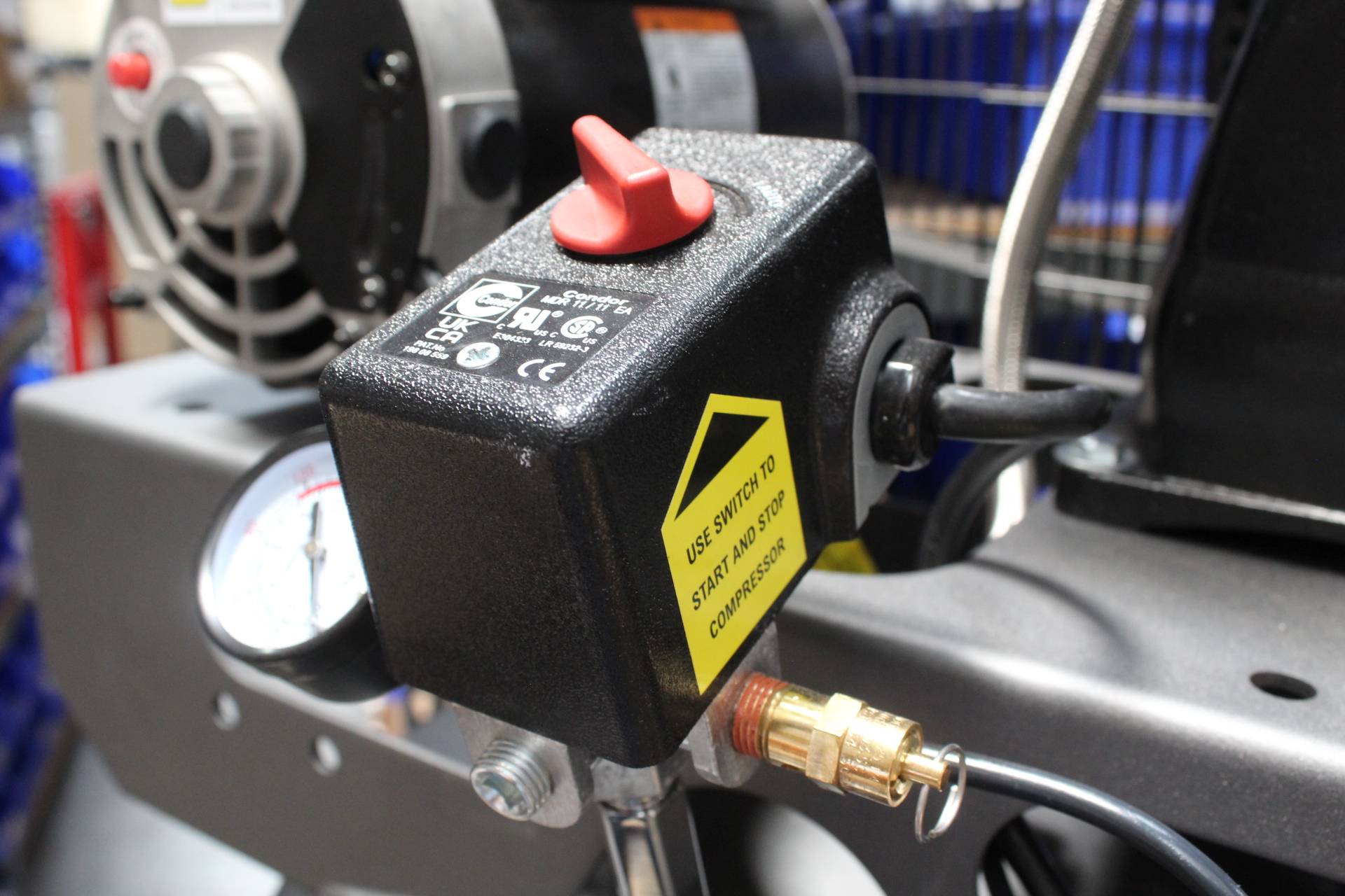California Air Tools CALAIR 60037BD 60 Gal 3.7 hp One-Stage Oil-Lubricated Belt Driven Air Compressor